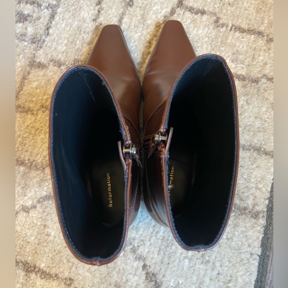 Reformation Dominique Leather Ankle Boots in syrup leather - Picture 10 of 11